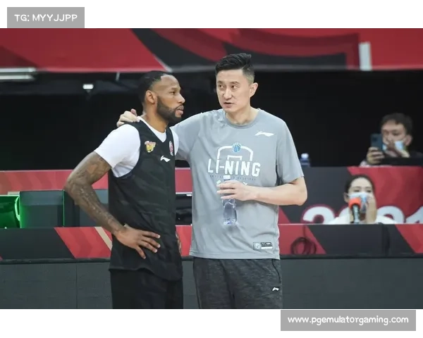 杜锋与恩平小球员共进午餐透露CBA将推混编球队外卡赛制新动向 杜锋与恩平小球员共进午餐透露CBA将推混编球队外卡赛制新动向